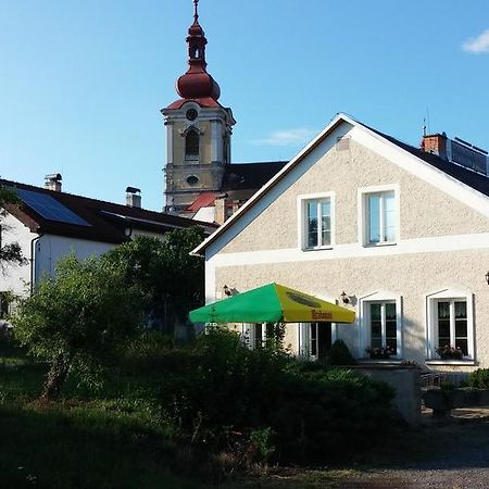 Pension U Milana Dvůr Králové nad Labem 외부 사진